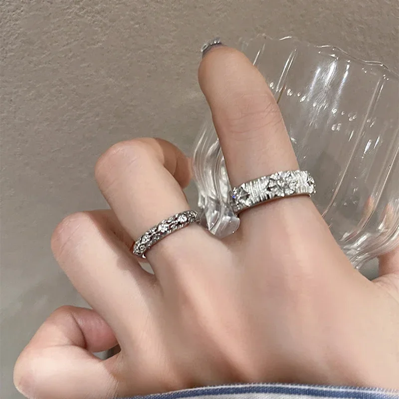 Men Accessories Drawing - แหวนโลหะเงาสำหรับผู้ชายผู้หญิง แหวนนิ้วประดับเพชรโรแมนติก แหวนหมั้น แฟชั่นพังก์ เครื่องประดับ ของขวัญ